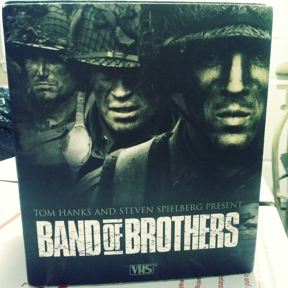 🎁BAND OF BROTHERS, ORIGINAL CASE,VHS. - Picture 6 of 8